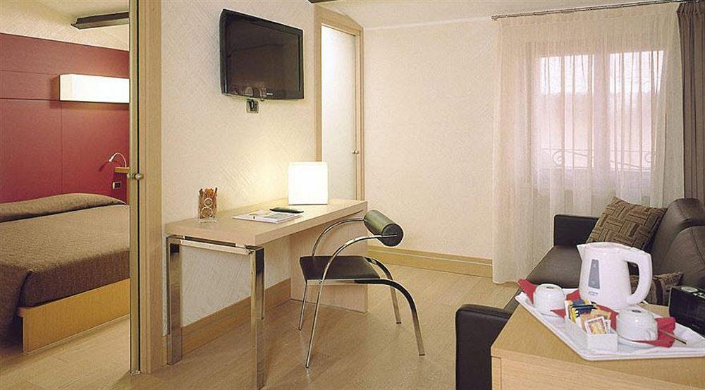 Best Western Hotel Armando Verona Esterno foto